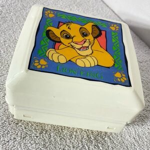 Vintage 90s Kibouki Disney’s The Lion King Simba Plastic Lunch Box